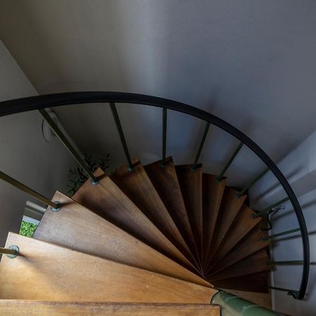 Heritage 17Th Century City Apartment Monsieur Philippe ลีวาร์เดิน ภายนอก รูปภาพ