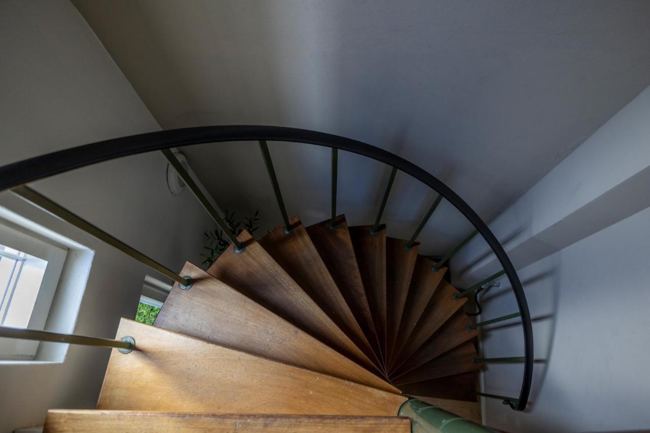 Heritage 17Th Century City Apartment Monsieur Philippe ลีวาร์เดิน ภายนอก รูปภาพ
