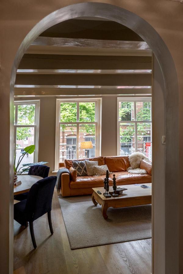 Heritage 17Th Century City Apartment Monsieur Philippe ลีวาร์เดิน ภายนอก รูปภาพ