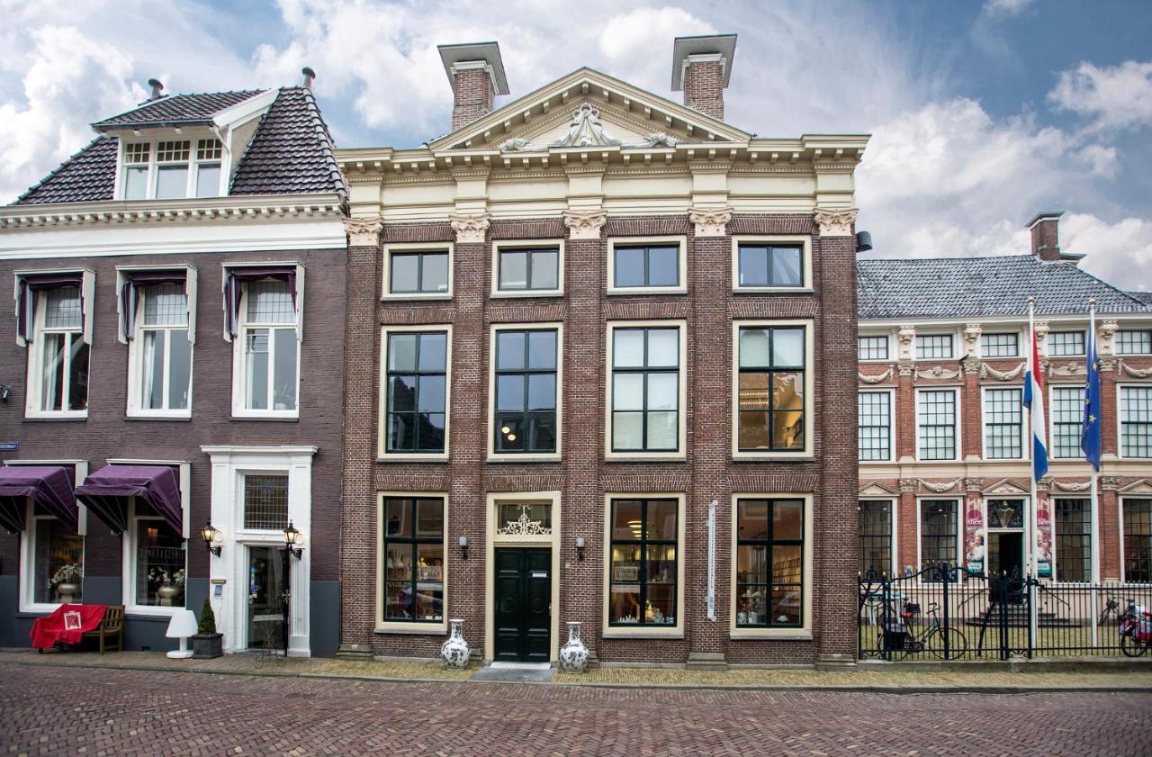 Heritage 17Th Century City Apartment Monsieur Philippe ลีวาร์เดิน ภายนอก รูปภาพ