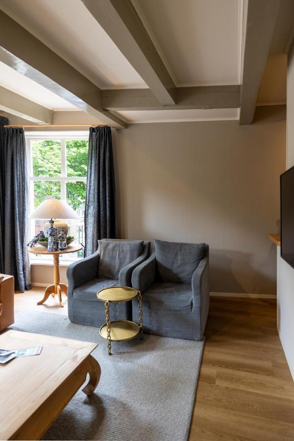 Heritage 17Th Century City Apartment Monsieur Philippe ลีวาร์เดิน ภายนอก รูปภาพ